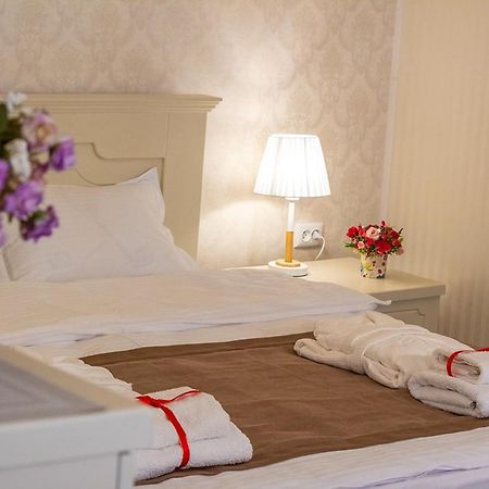 Royal Apartment In Old Tbilisi Bagian luar foto